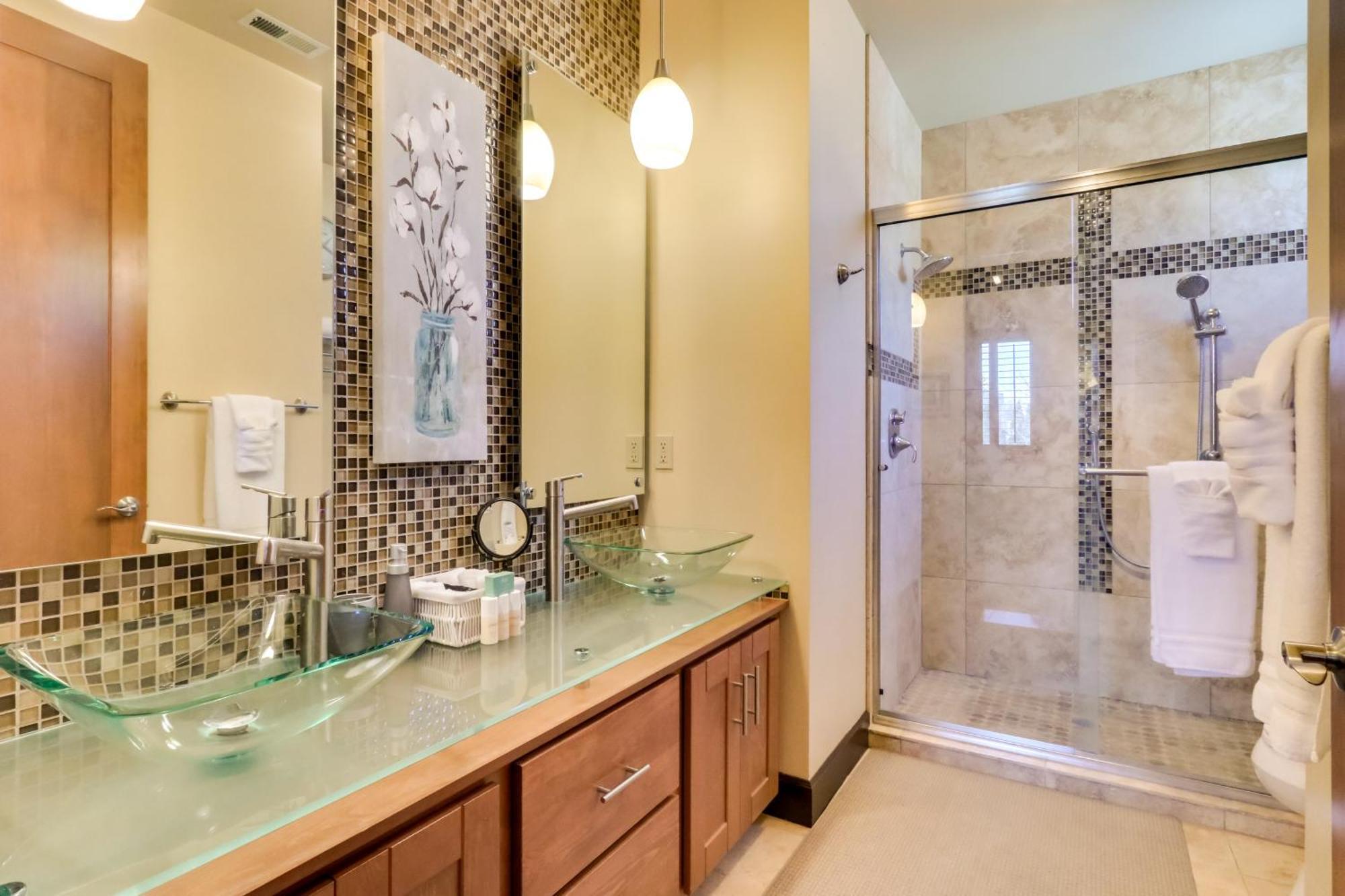 Stunning Coeur Dalene Condo Walk Downtown Coeur d'Alene Exterior photo